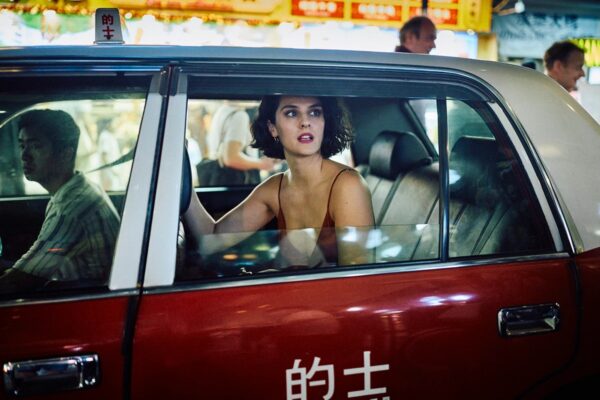 f16023a9b63e547e2bc64ed24a559469 Эксклюзивные кадры новой эротической драмы «Эммануэль»