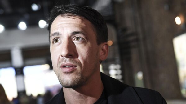 РФ обратилась к Латвии за содействием в деле против актера Cмольянинова