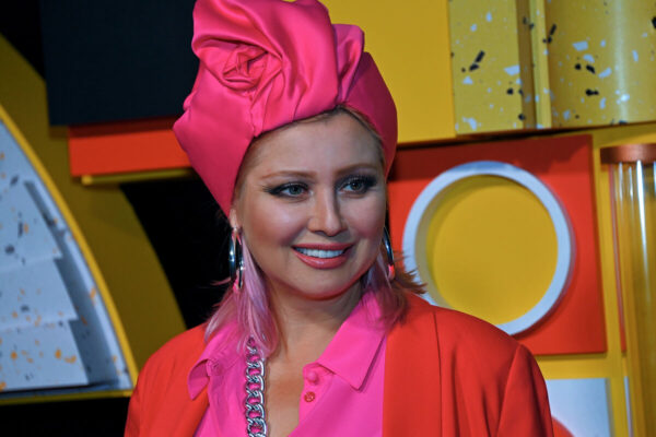 Лена Ленина требует прекратить «буллинг Анни Седоковой»