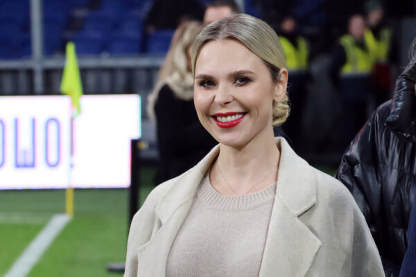 Пелагея с дочерью улетела из Москвы после запрета бывшего мужа покидать Россию