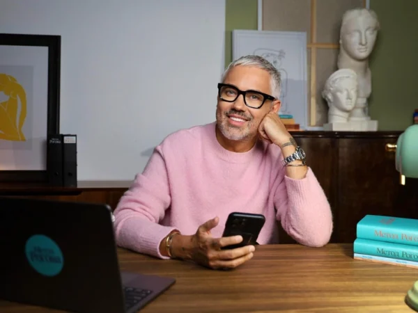 Александр Рогов: «Для меня каждая героиня — маленькая вселенная»