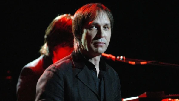 Концерт Николая Носкова в Петербурге перенесен из-за болезни артиста