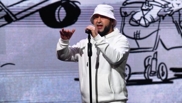 Продюсер раскрыл, что оскандалившийся Апачев получает от 2 млн рублей за концерт