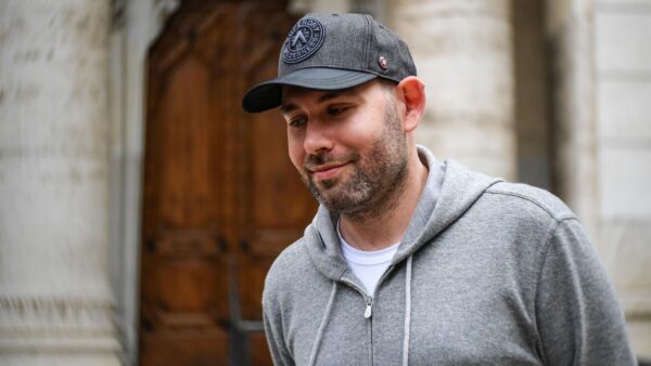 Слепаков* обжаловал иноагентский штраф