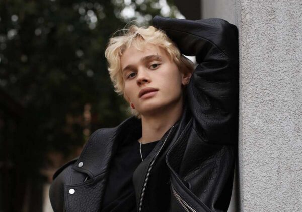 У Дани Милохина умерла бабушка