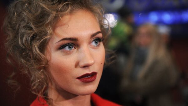 Асмус со скандалом выгнали со съемок сериала «Склиф»