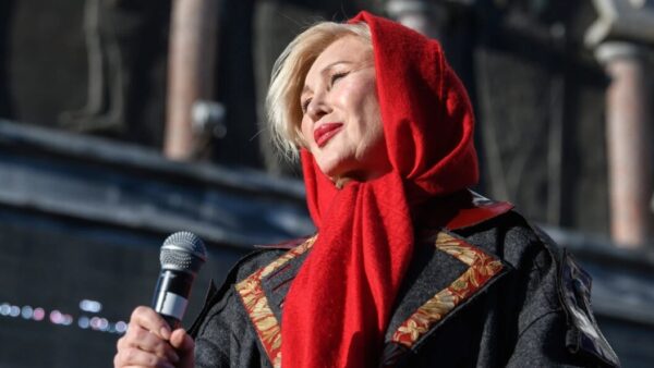 Певица Вика Цыганова сделала сенсационное признание о Леонтьеве