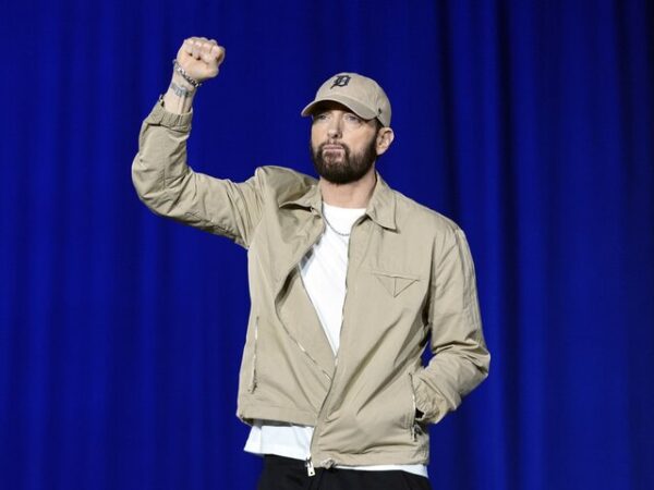 Рэпер Eminem стал дедушкой