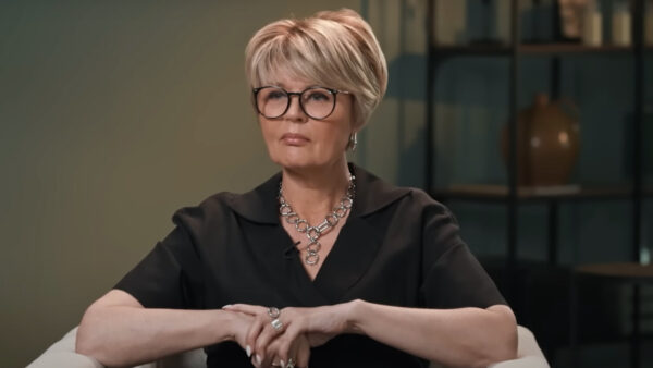 Телеведущая Меньшова призналась в потере друзей из-за политических разногласий