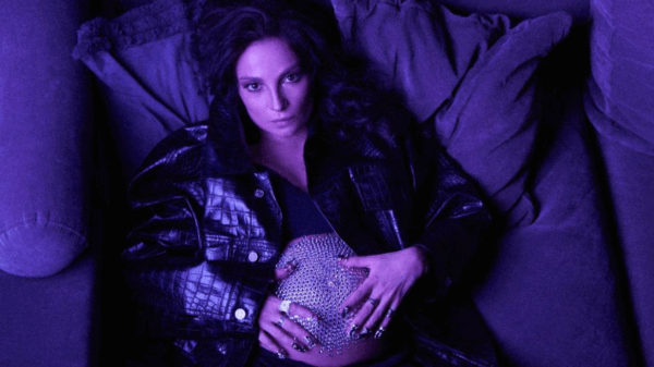 41-летняя Светлана Светикова родила третьего ребёнка: «Роды были непростые»