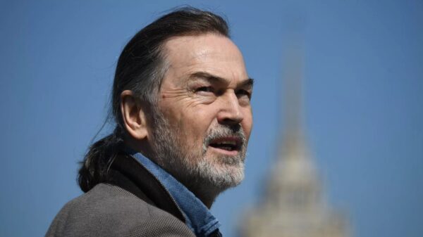 «Герой эпохи»: Никас Сафронов раскрыл значение портрета Трампа