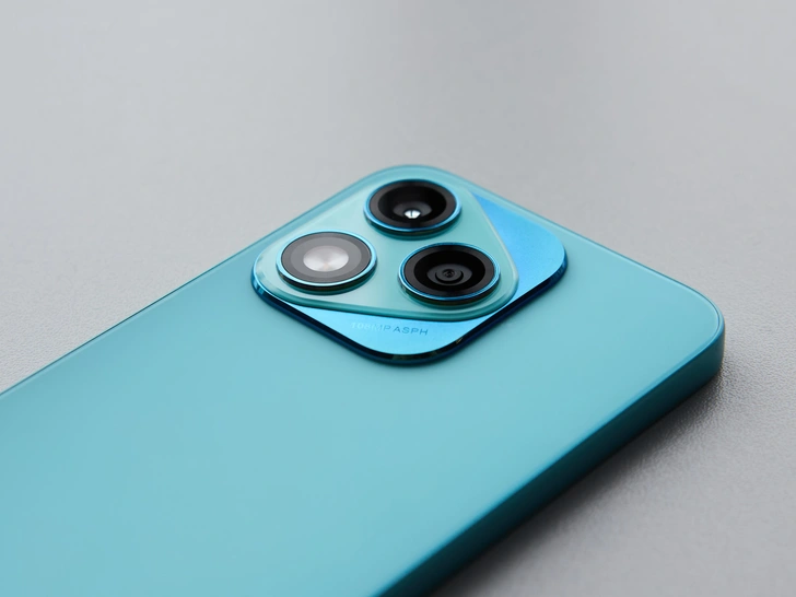 HONOR 400 Lite: неделя с новым смартфоном | woman.ru