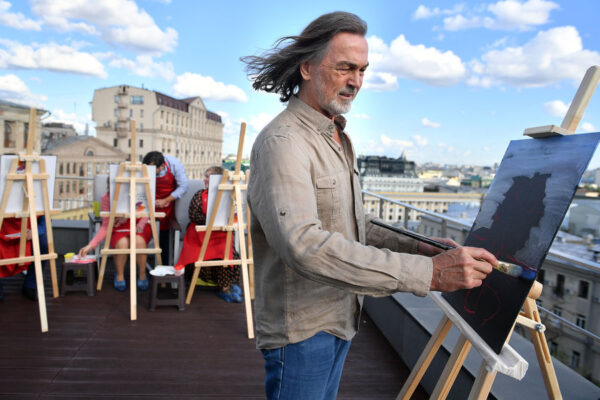 Никас Сафронов мог стать ужином для каннибалов