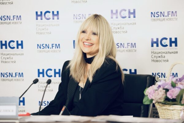 Певица Агурбаш объяснила, почему начала писать романы