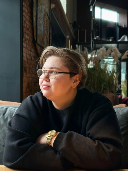 Элнара Меликова