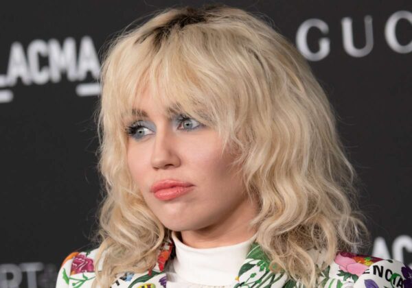 Майли Сайрус впервые высказалась о новом романе отца