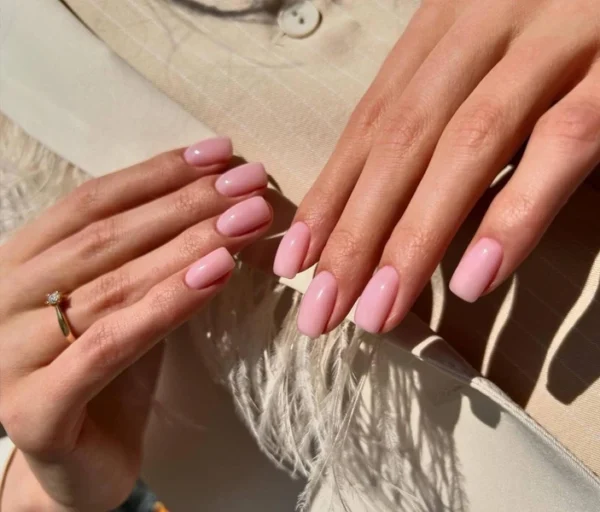 Ногти принцессы: самый экономный тренд маникюра из ТикТока