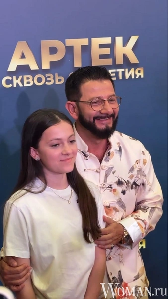 Михаил и Элина Галустян