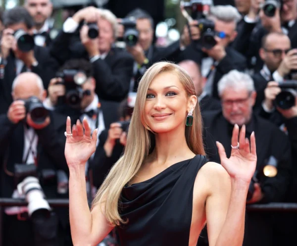 Проклятие Беллы Хадид: почему бойфренды модели уходят к ее подругам