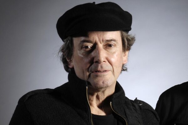 Умер лидер легендарной лондонской панк-группы The Boys Джон Плейн