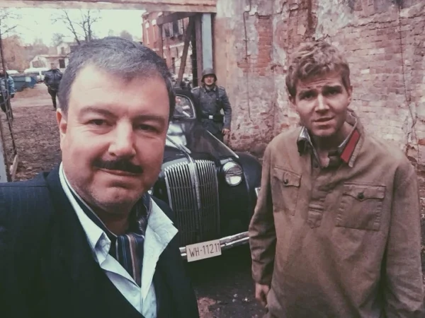 За что Александр Робак сдал сына в интернат