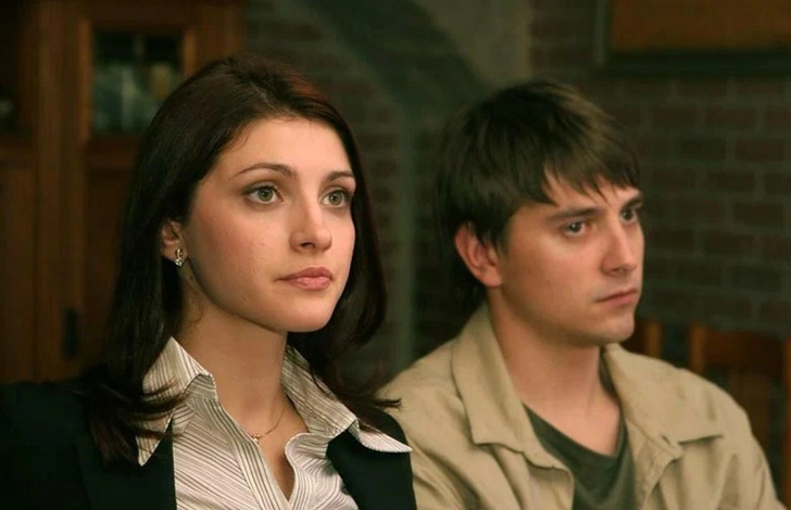 Анастасия Макеева и Петр Кислов в сериале «Сеть»