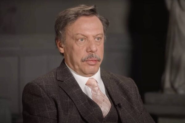 Звезда «Что? Где? Когда?» рассказал о друзьях-иноагентах