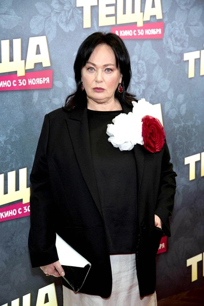 Лариса Гузеева