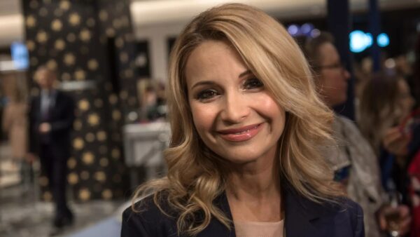 Экс-солистка «Блестящих» Орлова стала помощницей депутата Госдумы Бурматова