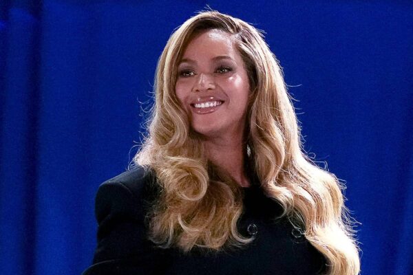 Ивлеева прокомментировала выступление Бейонсе в триколоре