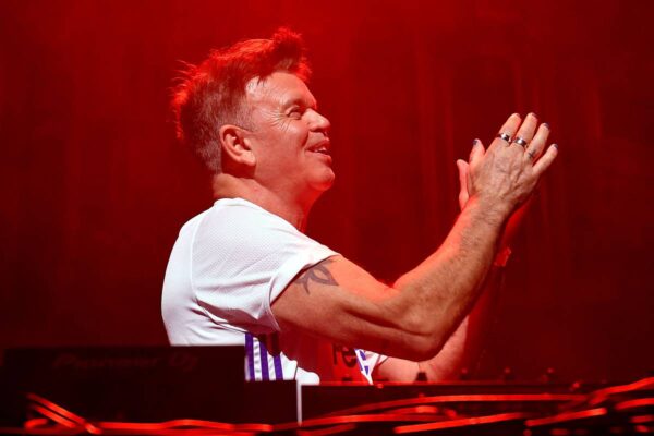 Легенда электронной музыки выступит в России