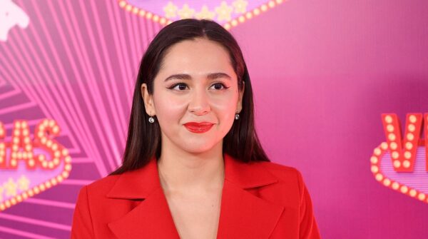 В России призвали привлечь к уголовной ответственности певицу Манижу