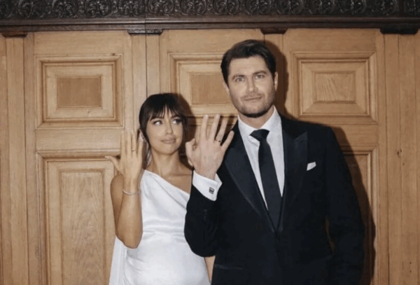 Дава нежно обратился к Мари Краймбрери в день ее рождения