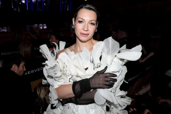 Ида Галич стала жертвой мошенников: «Я вас проклинаю!»