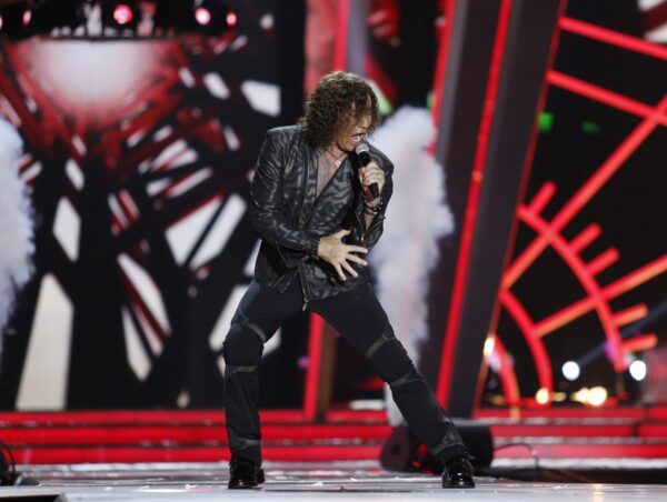 Обеспеченная женщина: выяснилось, кто платит за роскошную жизнь Леонтьева в США