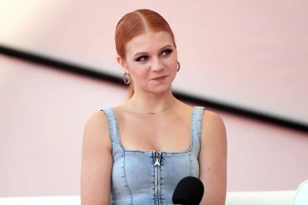 В Сети шокированы решением Трусовой выйти на лед через 9 дней после родов